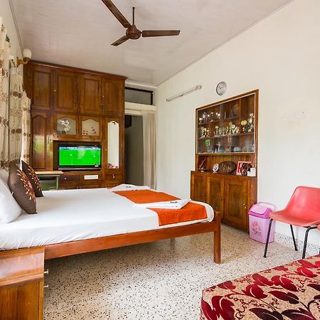Thoms Beach Homestay アーラップーザ県 エクステリア 写真