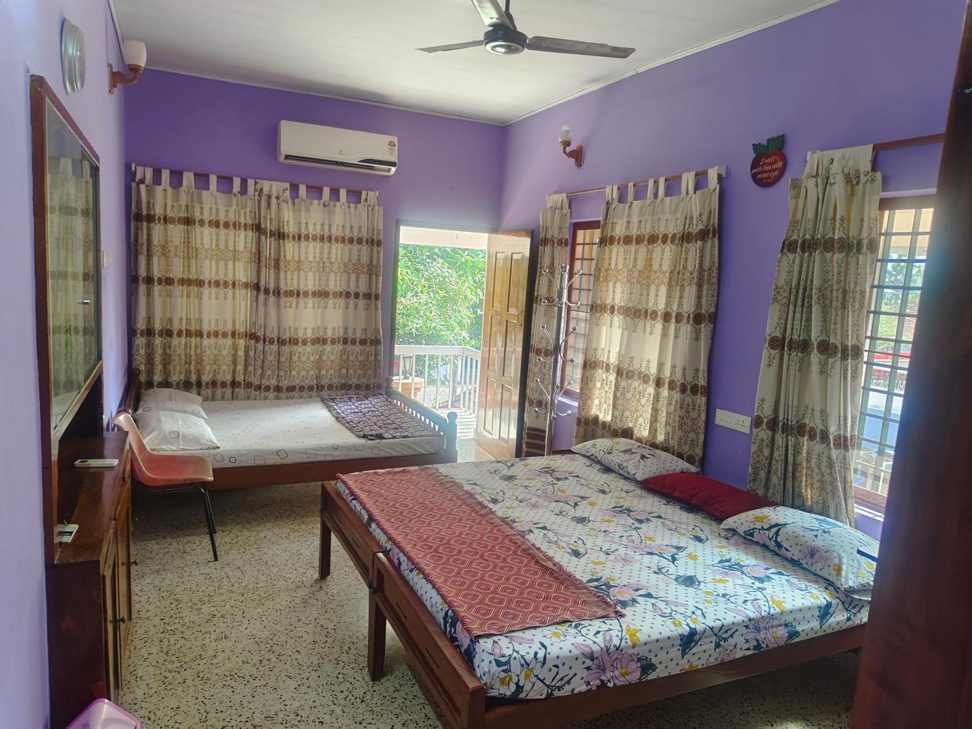 Thoms Beach Homestay アーラップーザ県 エクステリア 写真