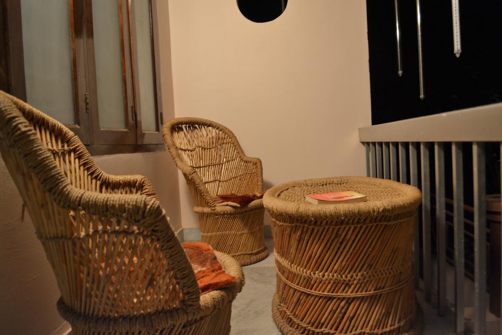Thoms Beach Homestay アーラップーザ県 エクステリア 写真